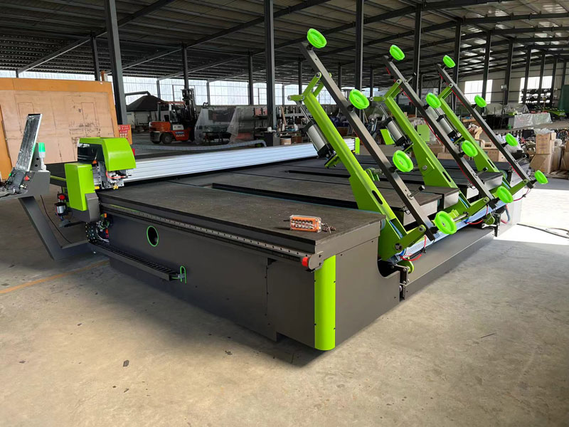 Automatic Glass Cutting Machine 