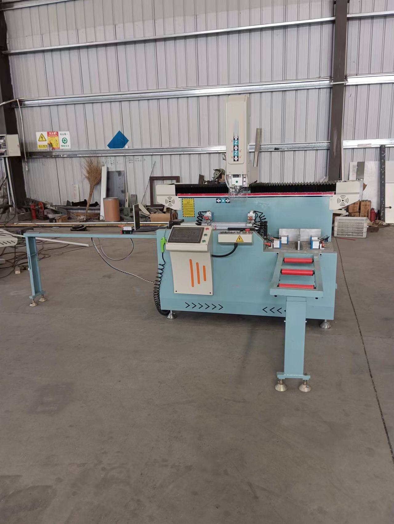 Alüminyum Profil CNC Delme ve Freze Makinesi