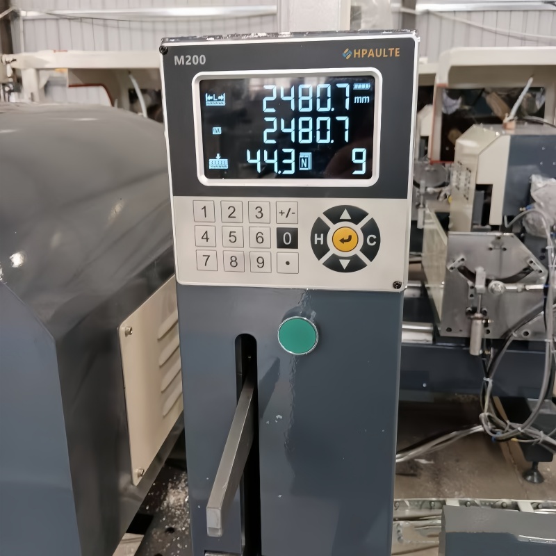 Совершенно новый продукт Прямые продажи с завода Алюминиевые двери и окна Цифровой дисплей Двухголовочная прецизионная пила для резки